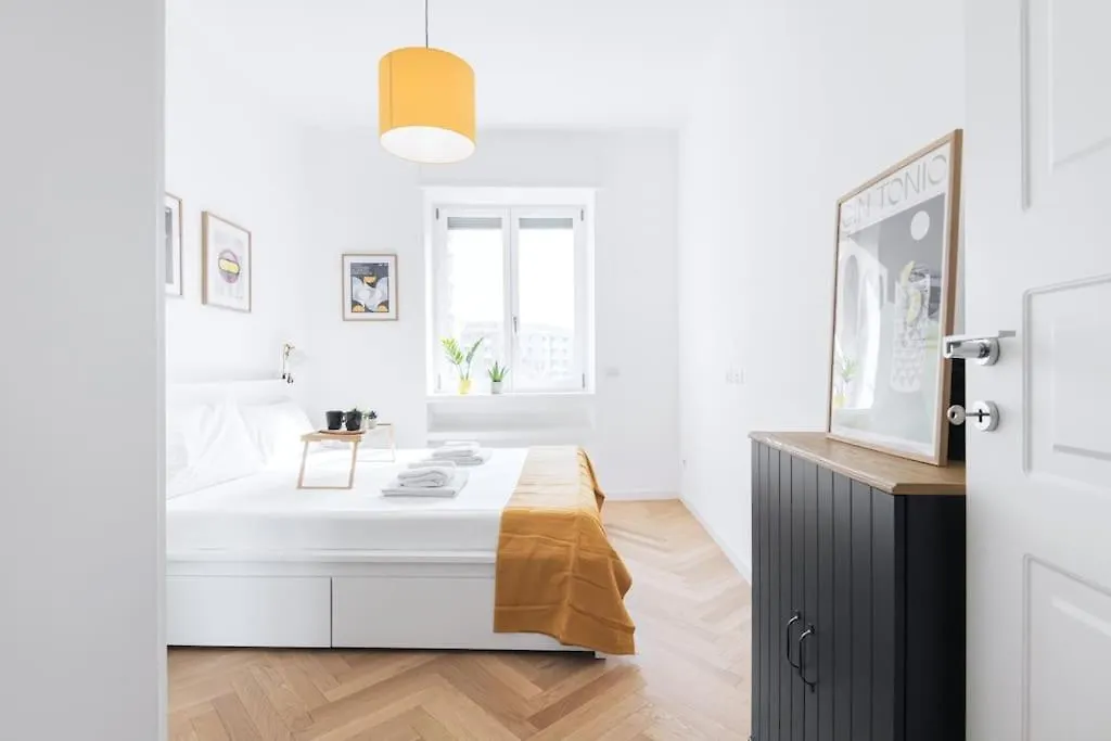 Easylife - Apartment With Balcony Near Navigli Milan