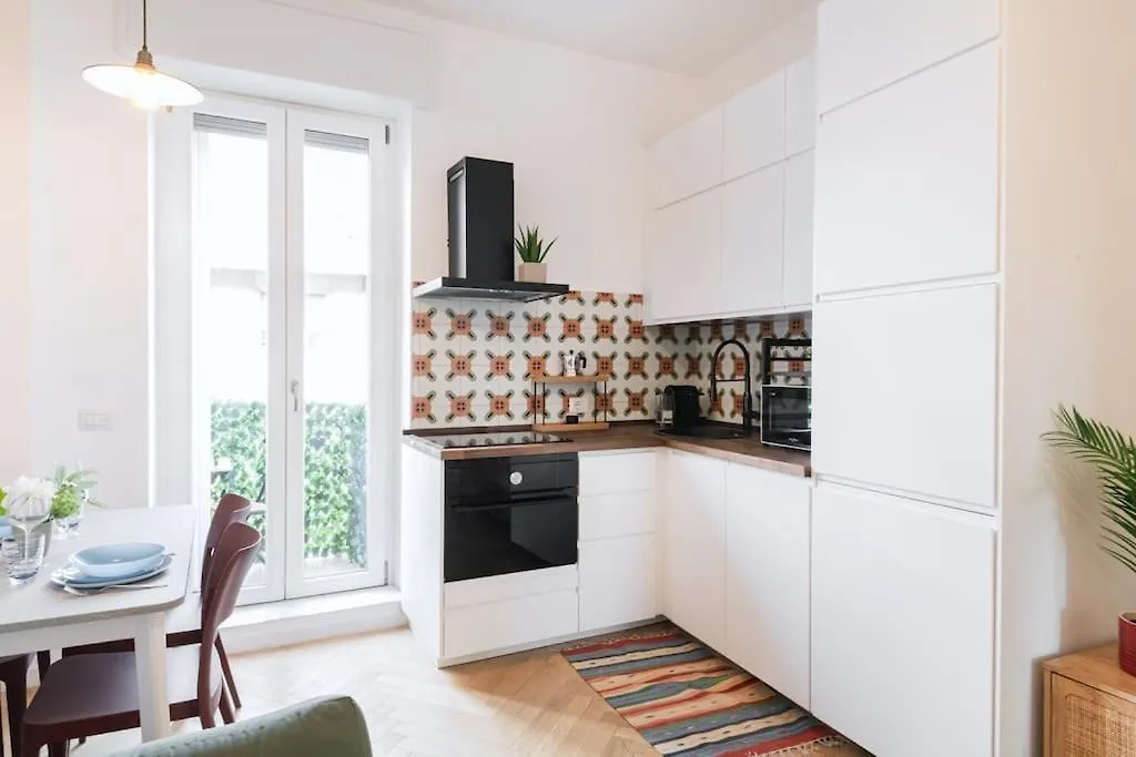 Easylife - Apartment With Balcony Near Navigli Milan