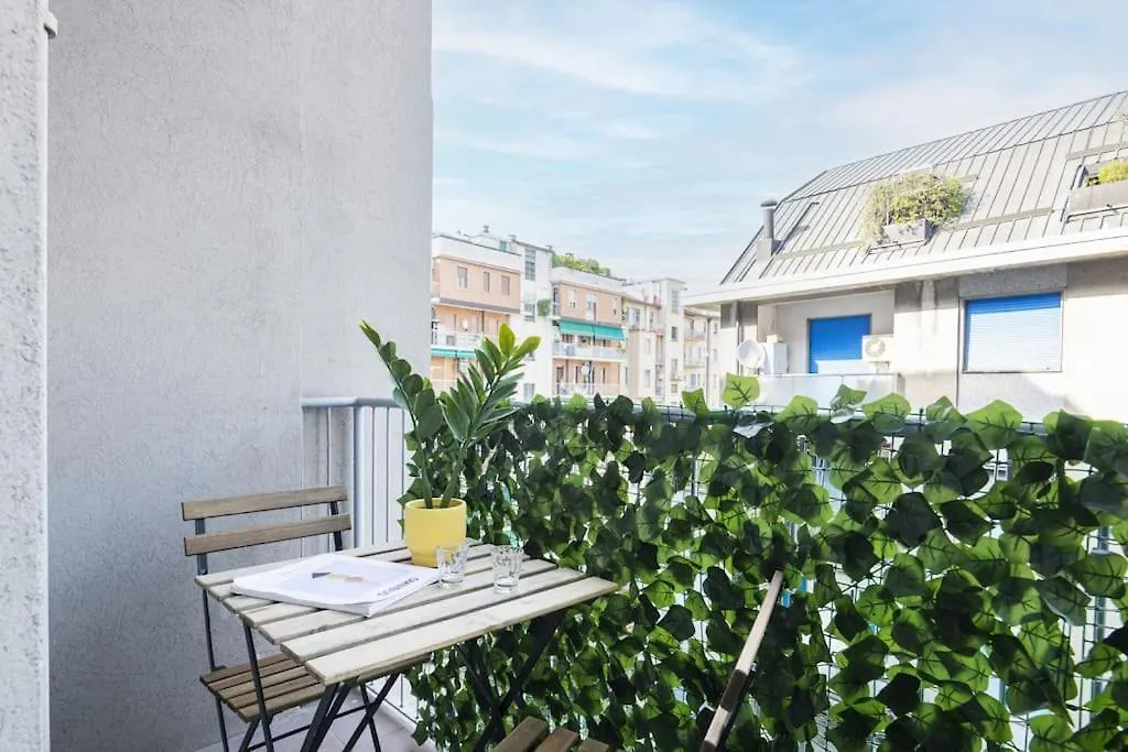 Easylife - Apartment With Balcony Near Navigli Milan Italy